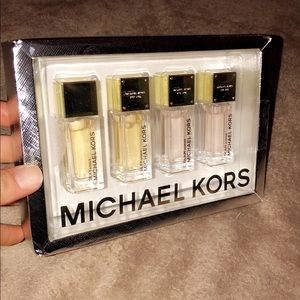 Michael kors perfume fragrance set